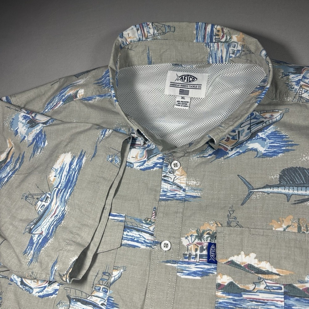 AFTCO Mens XL Short Sleeve Fishing Shirt Marlin Sailfish Boat Print Vented Mesh